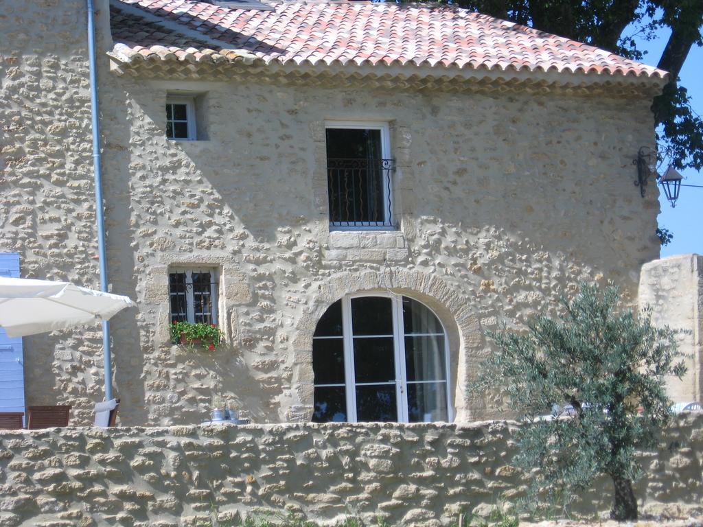 Mas Du Puits Bed & Breakfast Courthezon Luaran gambar